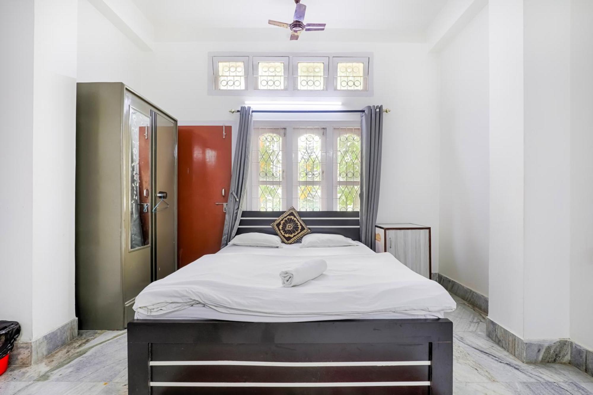 Green Vista Homestay Guwahati Luaran gambar