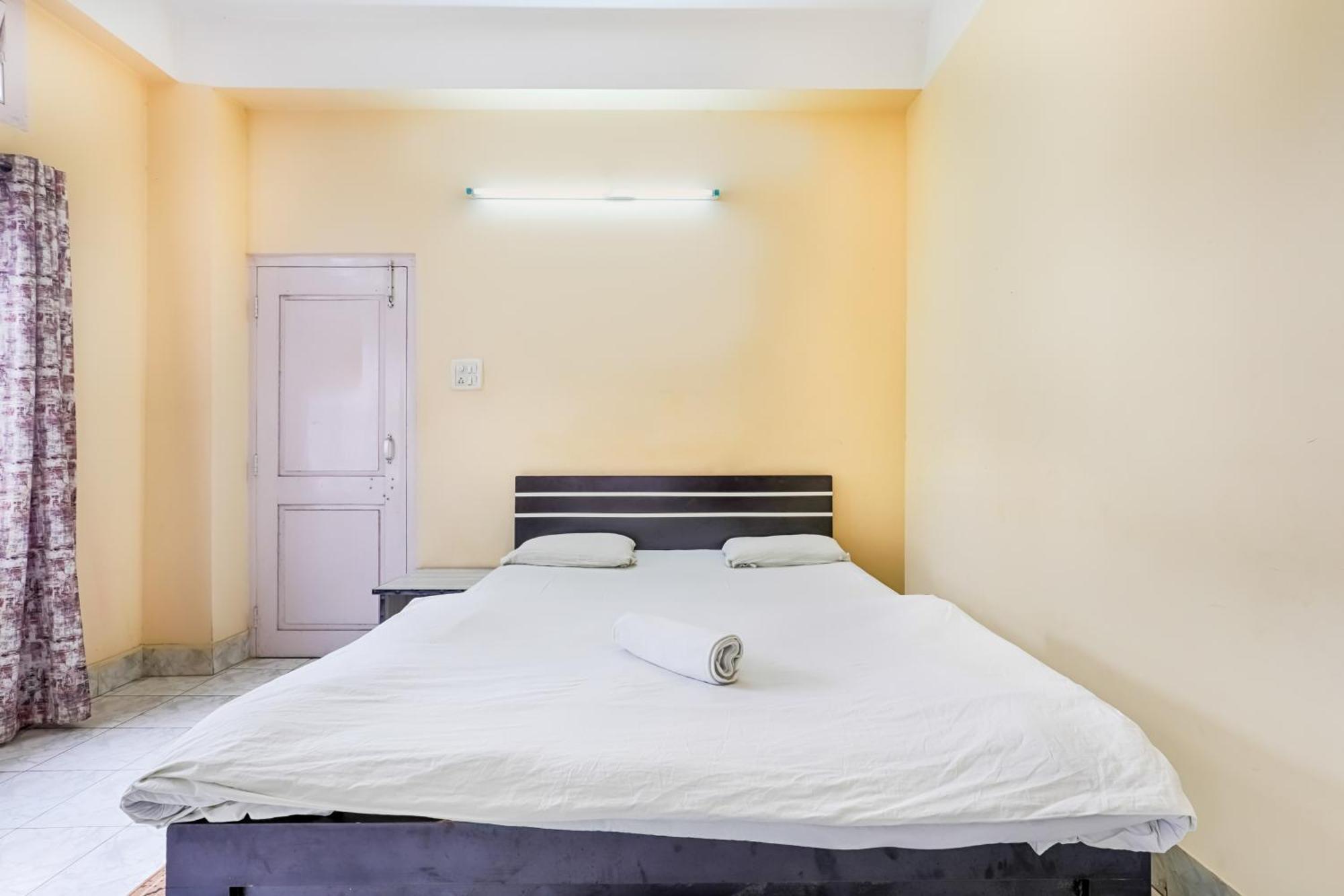 Green Vista Homestay Guwahati Luaran gambar