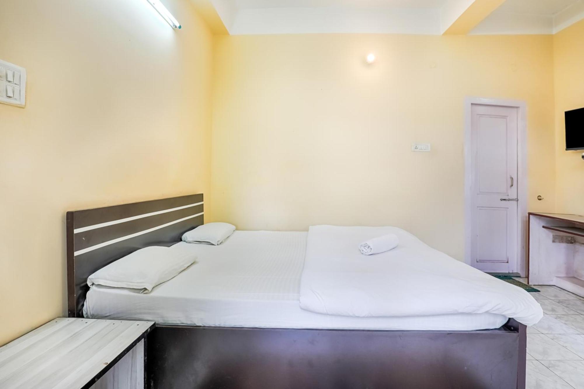 Green Vista Homestay Guwahati Luaran gambar