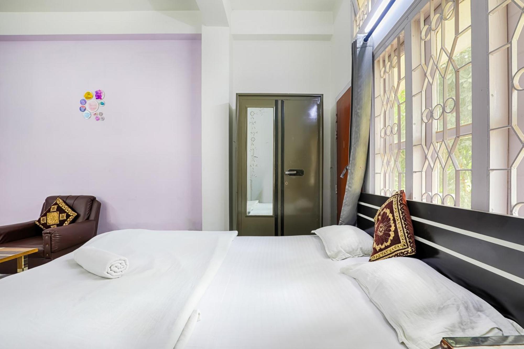 Green Vista Homestay Guwahati Luaran gambar