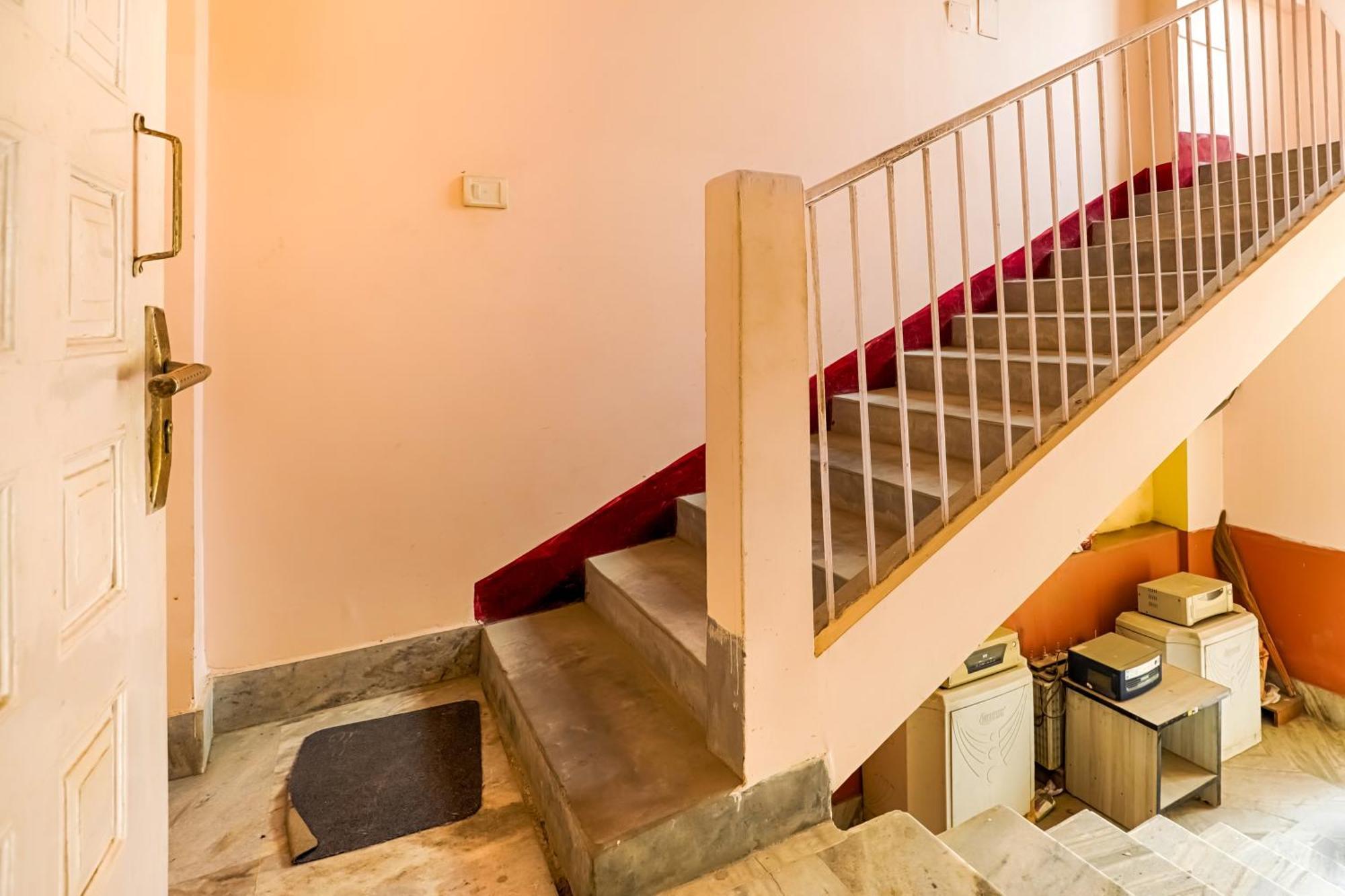 Green Vista Homestay Guwahati Luaran gambar